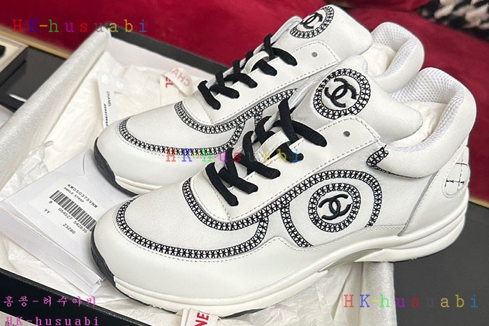 NEW 샤넬 스니커즈 신상 C 140052