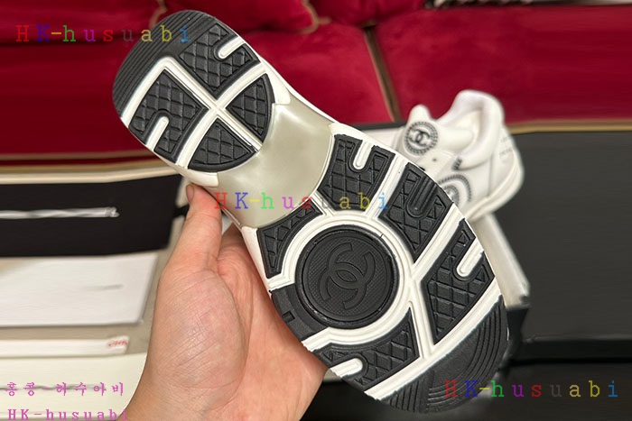 NEW 샤넬 스니커즈 신상 C 140052