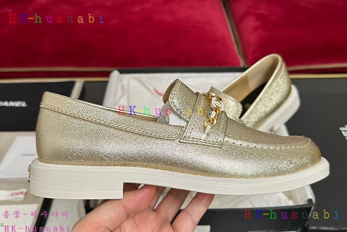 NEW 샤넬 로퍼 신상 C 140110