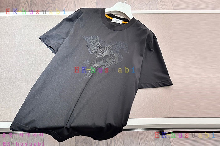 NEW 에르메스 반팔 신상 H 2887010