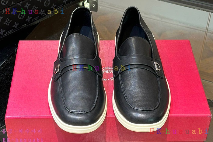 NEW 페라가모 로퍼 신발 신상 F 770600