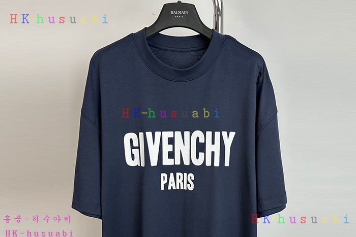 NEW 지방시 반팔티 신상 GV 770446