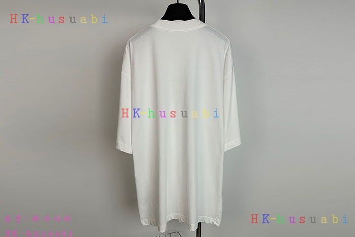 NEW 발렌시아가 반팔티 신상 B 7124426