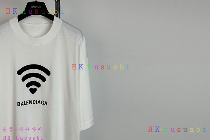 NEW 발렌시아가 반팔티 신상 B 7124426