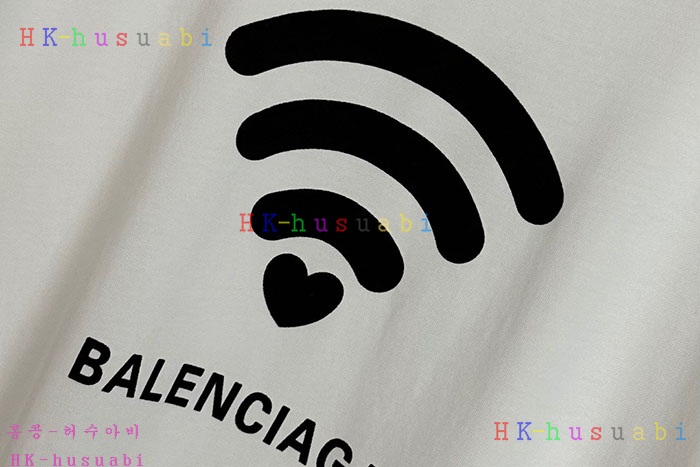 NEW 발렌시아가 반팔티 신상 B 7124426