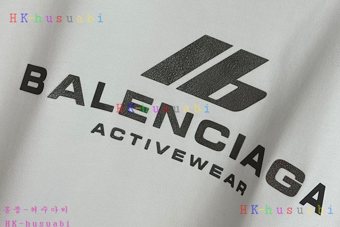 NEW 발렌시아가 반팔티 신상 B 7124662