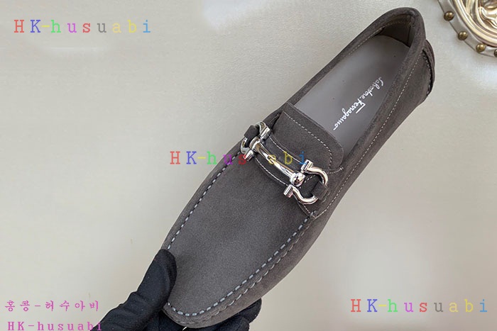 NEW 페라가모 로퍼 신상 F 8599013