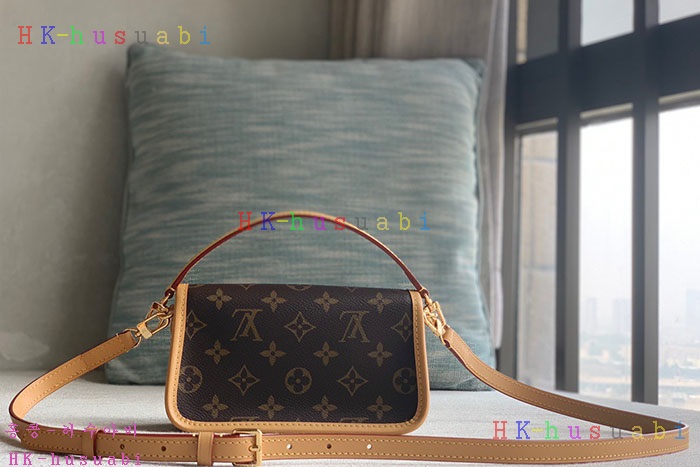 �ڹ̷��ޡڷ��̺��� ���� ���̾� ��Ʈ M83298