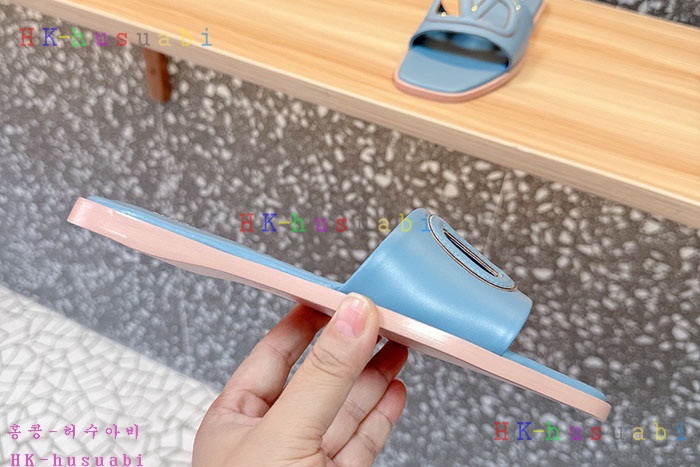 NEW 발렌티노 샌들 신상 V 4470820