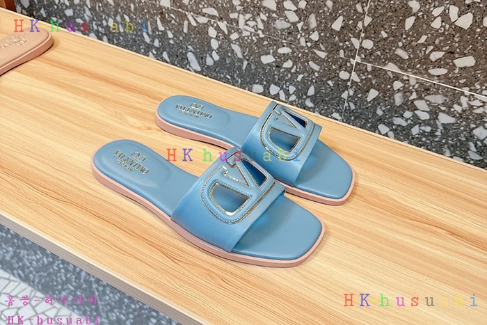 NEW 발렌티노 샌들 신상 V 4470820