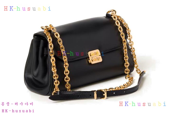 ★미러급★미우미우 레더 숄더 백 5BD266-3