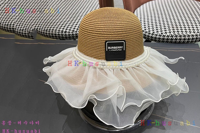 NEW 버버리 모자  신상 B 9570415
