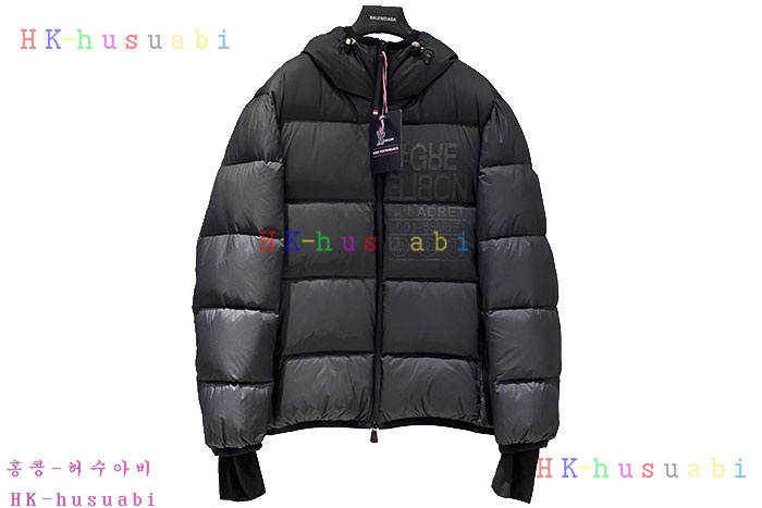 NEW 몽클레어 패딩 신상 M 748080