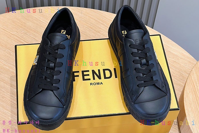 NEW 펜디 신발 신상 F 7478810