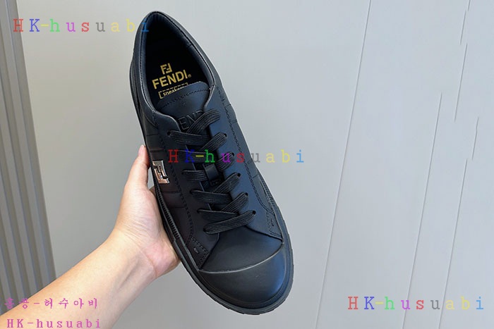 NEW 펜디 신발 신상 F 7478810