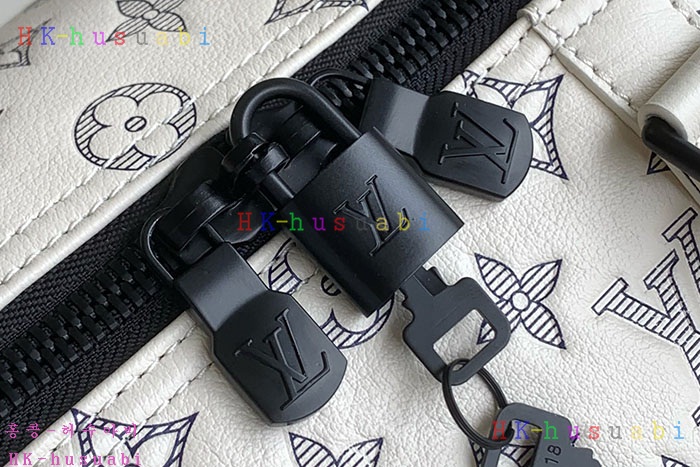 ★미러급★루이비통 키폴 반둘리에 50 모노그램 섀도우 화이트 M24954 