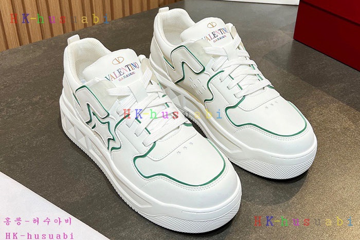 NEW 발렌티노 스니커즈 신상 V 447013
