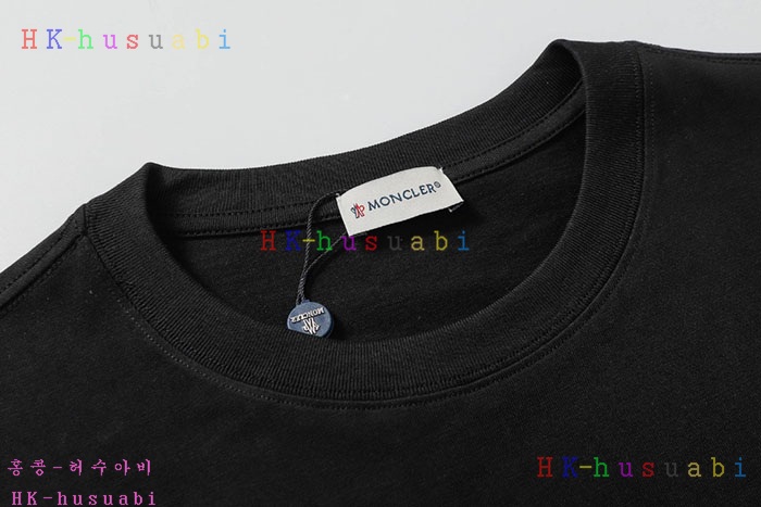 NEW 몽클레어 반팔티 신상 M 3804010