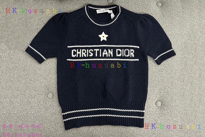 NEW 디올 반팔상의 신상 DR 870500