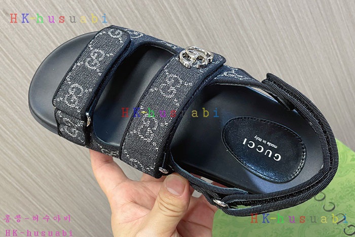 NEW 구찌 샌들 신상 GU 1420553