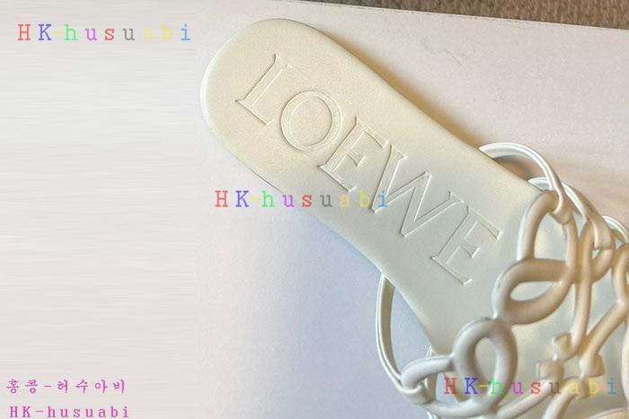 NEW 로에베 샌들 신상 L 5147011