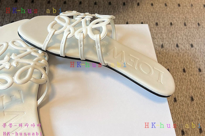 NEW 로에베 샌들 신상 L 5147011