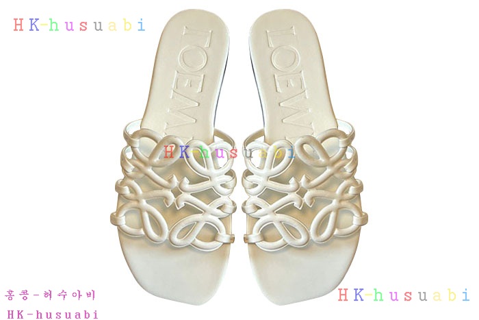 NEW 로에베 샌들 신상 L 5147011