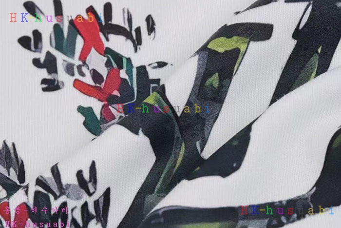 NEW 루이비통 반팔티 신상 L 322504