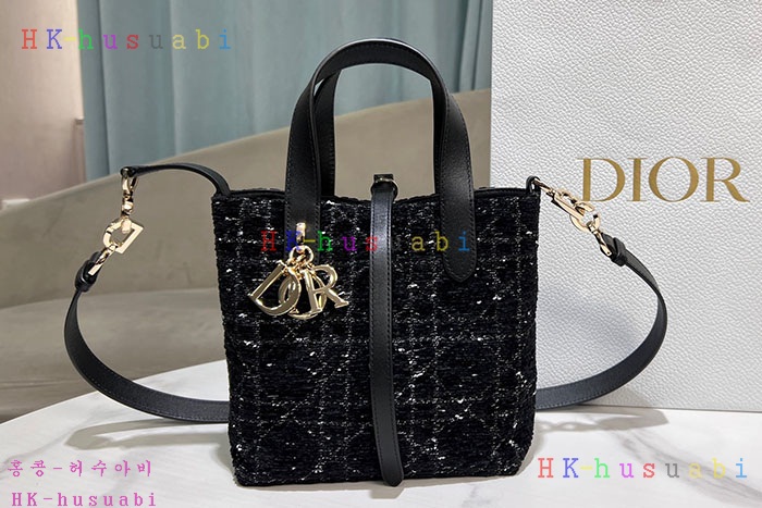 ★미러급★디올 뚜주흐 버티컬 토트 백 스몰 M2835
