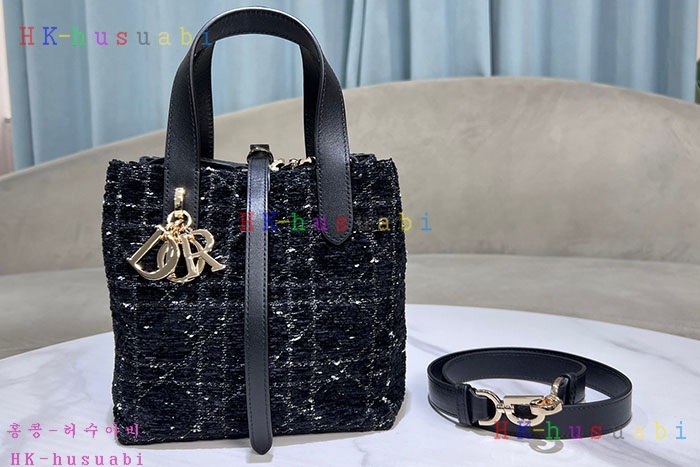 ★미러급★디올 뚜주흐 버티컬 토트 백 스몰 M2835