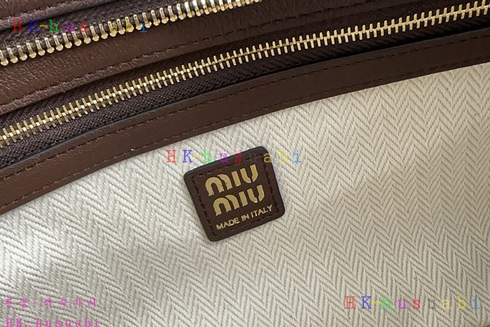 �ڹ̷��ޡڹ̿�̿� �ƹ�ٸ� ���� ���ַ� ���� �� ���� 5BC182