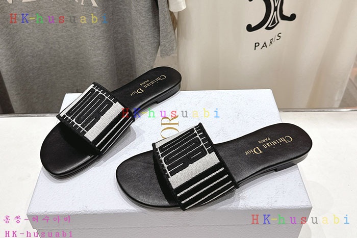 NEW 디올 샌들 신상 DR 8255811