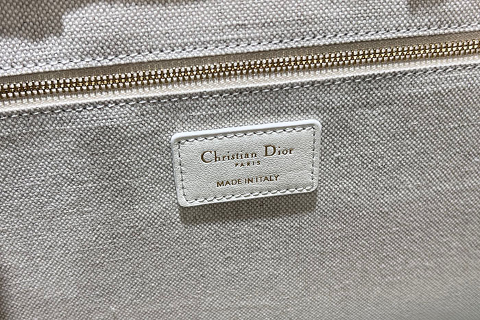 ڹ̷ޡڵ Dior  Ʈ  M1325,M1324