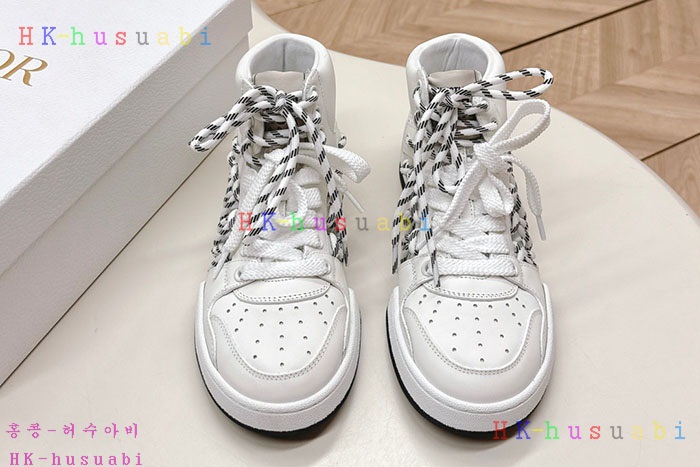 NEW 디올 스니커즈 신상 DR 385802