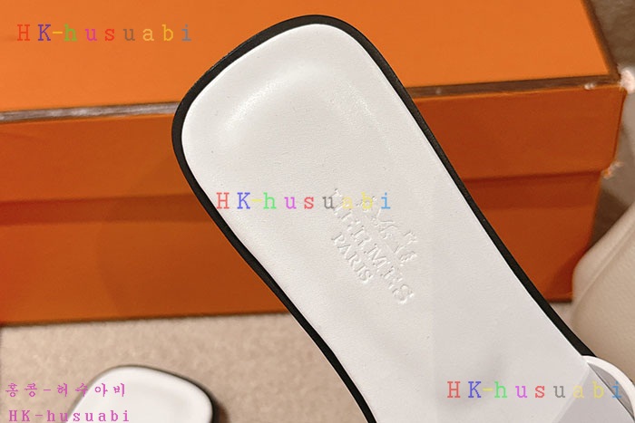 NEW 에르메스 샌들 신상 H 8028046