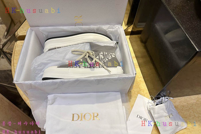 NEW 디올 스니커즈 신상 DR 2250440