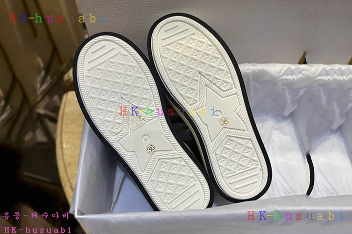 NEW 디올 스니커즈 신상 DR 2250440